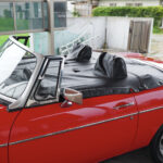 The tonneau cover is also in good condition and can be used without shrinkage.